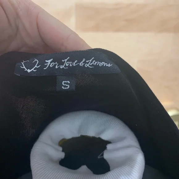 Angelic Long Sleeve Black Dress - Picture 5 of 7